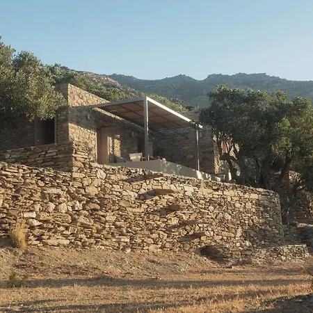 Avdos Olive House, Off-grid Cycladic Retreat Feriehus