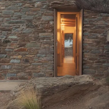 Ferienhaus Avdos Olive House, Off-grid Cycladic Retreat