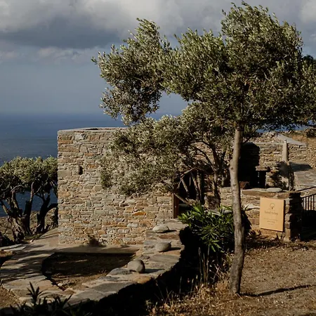 Avdos Olive House, Off-grid Cycladic Retreat Ferienhaus Agios Romanos