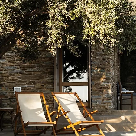 Avdos Olive House, Off-grid Cycladic Retreat Ferienhaus *