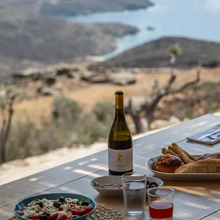 Ferienhaus Avdos Olive House, Off-grid Cycladic Retreat Agios Romanos